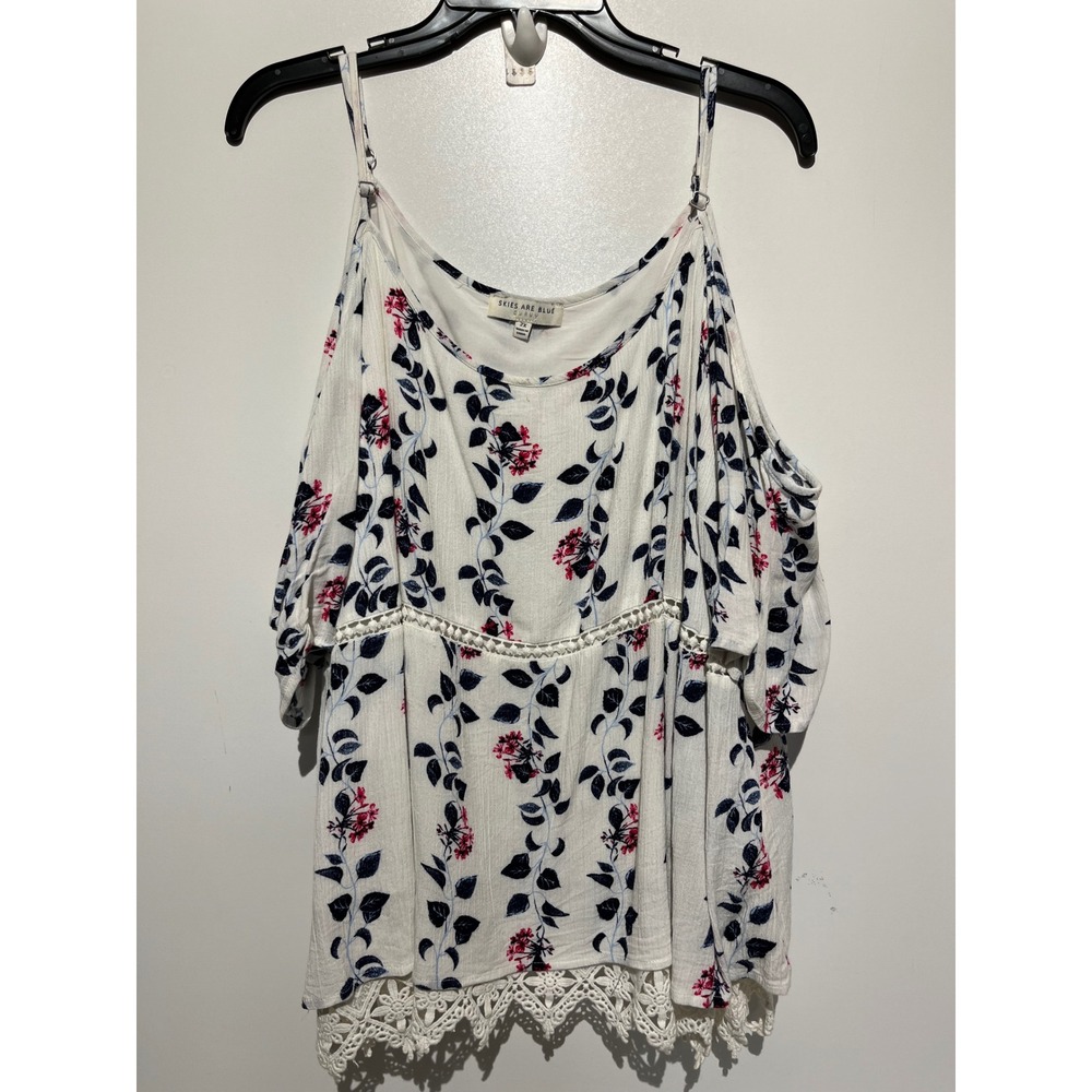 Skies Are Blue Curvy Floral Cold Shoulder Lace Trim Top White 2X 137584